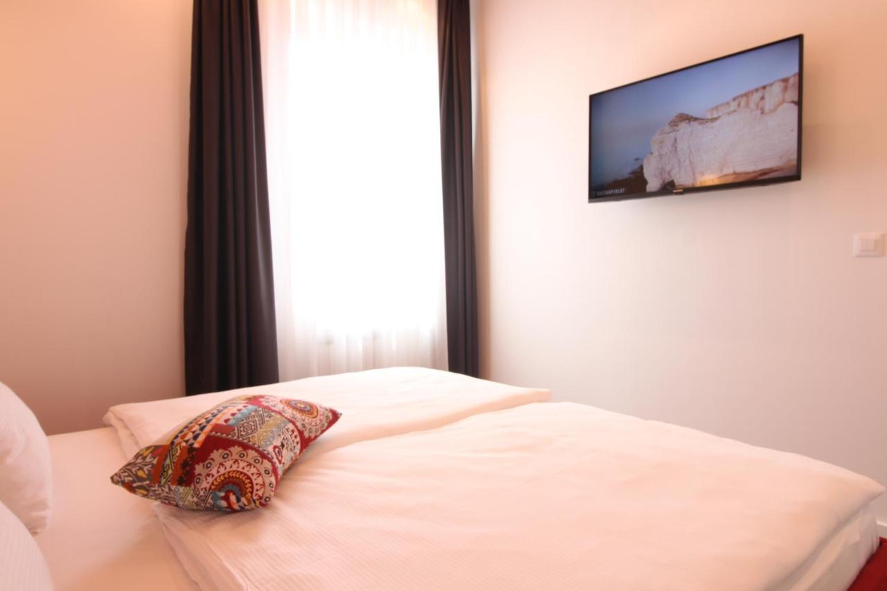 Sarajevo History Apartments Екстер'єр фото